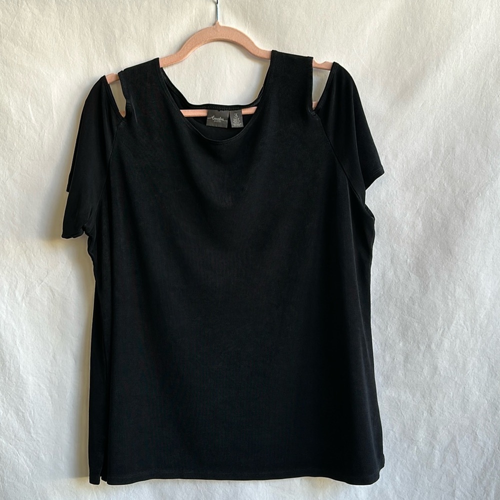 Chico’s Travelers deep black cold shoulder top, size 3 (XL)